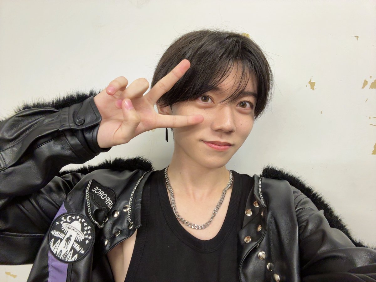 yuri_hitotumatu's tweet photo. 本日は単独公演ありがとうございました！

本当にみんなに会えて嬉しい限り！☺️
みんなは楽しんでくれたかな？？

次はBM FESだよー！
久しぶりの自社イベントだからより一層気合い入れてくぞー✊ https://t.co/tdo9OIXimU