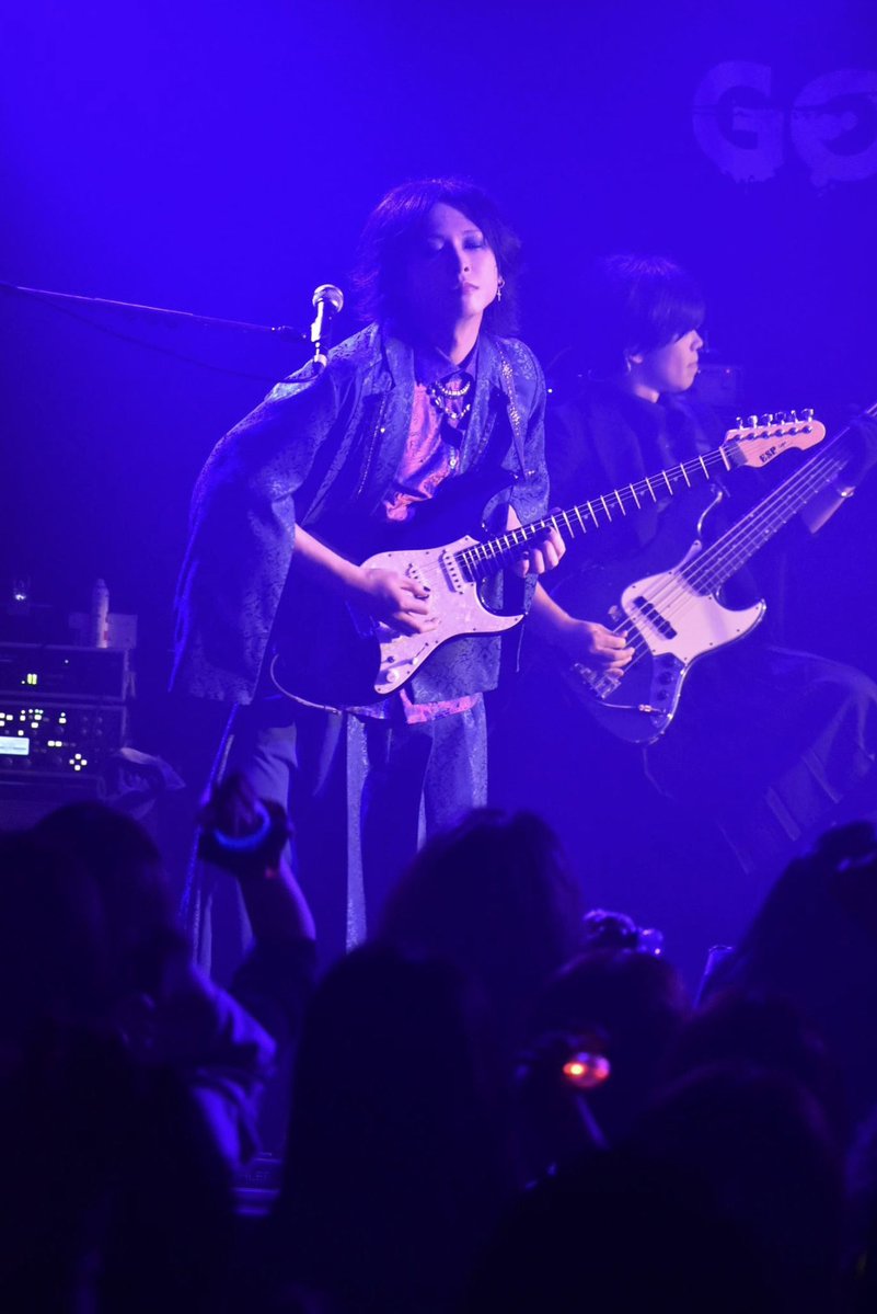 GR_TOYA's tweet photo. 2026.10.25 仙台 MACANA

MACANA 30th ANNI.
『杜の血脈』

GOTCHAROCKA / DOG inThePWO

心地良く弾かせていただきました
ありがとうございました🫶🏻

30周年凄いなと考えてみたり

久々DOGメンバーと話したりリハ見たり

樹威さんが仙台の方々と楽しく話してるのが聞こえてきたり

素敵な1日でした https://t.co/6eILiybGjm