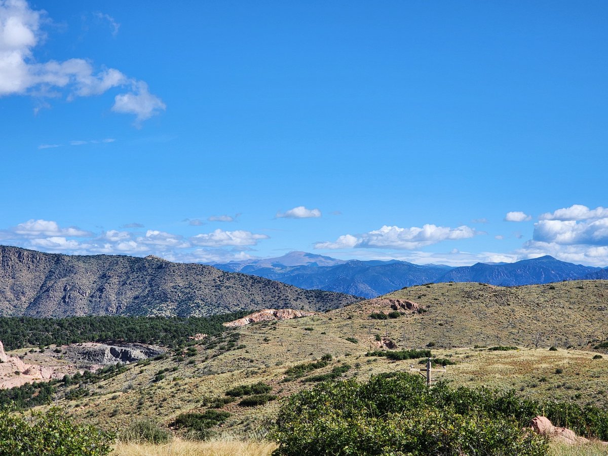 Cupc4keGaming's tweet photo. @Adiofreak @Just_Spunk The drive from Colorado springs to cañon city was breathtaking https://t.co/UwGT74Fp70