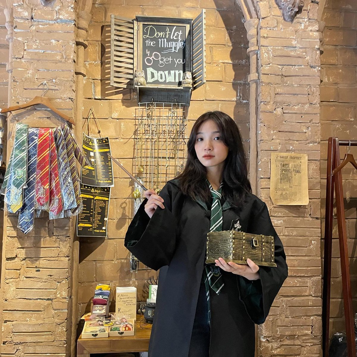 nallelimsts's tweet photo. タイムマシンがあったら、過去と未来どっちに行く？ 🥰
NBnC https://t.co/BXtdAOYjjy
