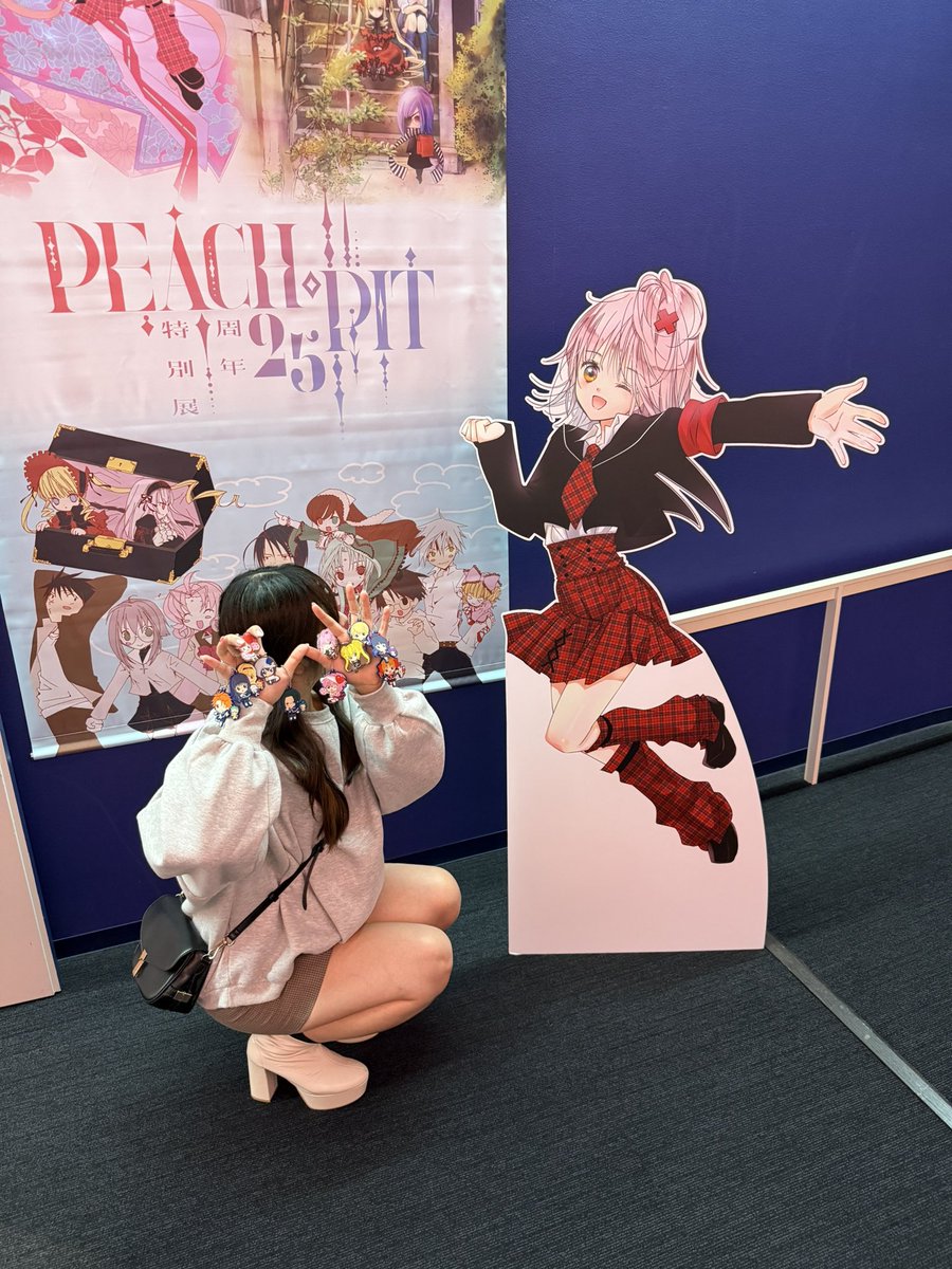 niconico3603's tweet photo. 数年前にガチャガチャ頑張った時のラバストが役立った瞬間ჱ̒՞ ̳ᴗ ̫ ᴗ ̳՞꒱

原宿に続いて、２回目のしゅごキャラ展💓

原画も、地元マップも観れてめちゃくちゃ楽しかった

PEACH-PIT先生のイラスト大好きだっ！
しゅごキャラが大好きだっ！！！ https://t.co/eWo43sZLaJ