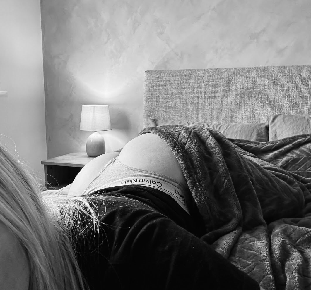 Velinaiks's tweet photo. Ich warte auf deinen Arsch…. 
Wo bleibt nur die Unterhaltung hier🙄🤡
#findom #zahlsklave https://t.co/bsGiBPtgwZ