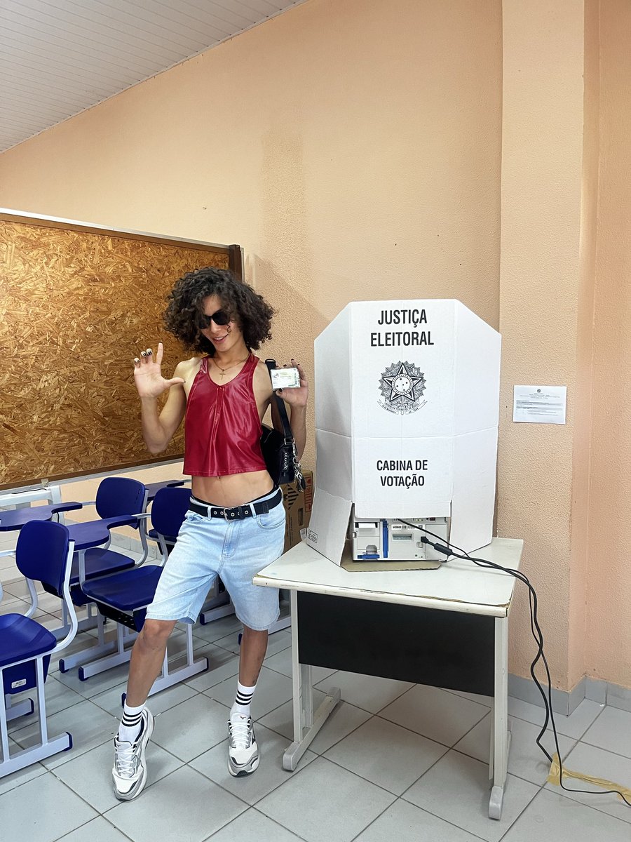 br_evang's tweet photo. Latina demais pra ser USAda ❤️ L ❤️ https://t.co/elnOp4EYf9