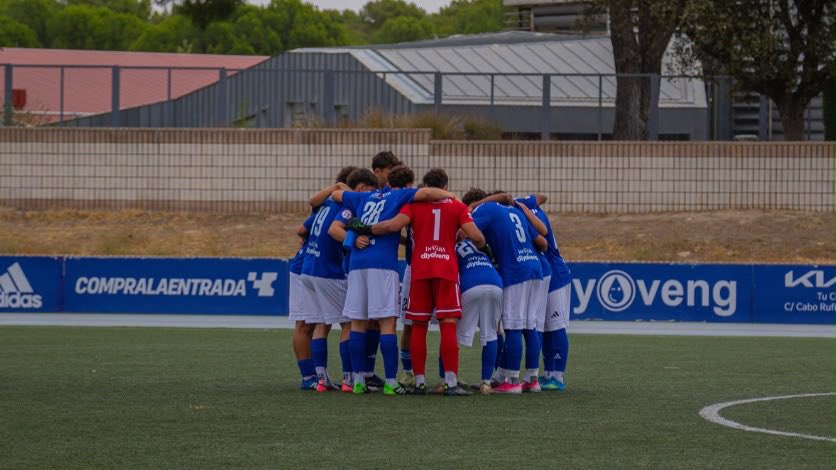 JuvenilDH's tweet photo. 📝CRÓNICA📝
💙Las Rozas se lleva un partidazo agónico💥
🔗 https://t.co/0X9nzlLX4C
#JuvenilDH👟 #DH5🏆 #CorazonAzul💙#VamosAlcor💛 https://t.co/gmf8z4qOzY