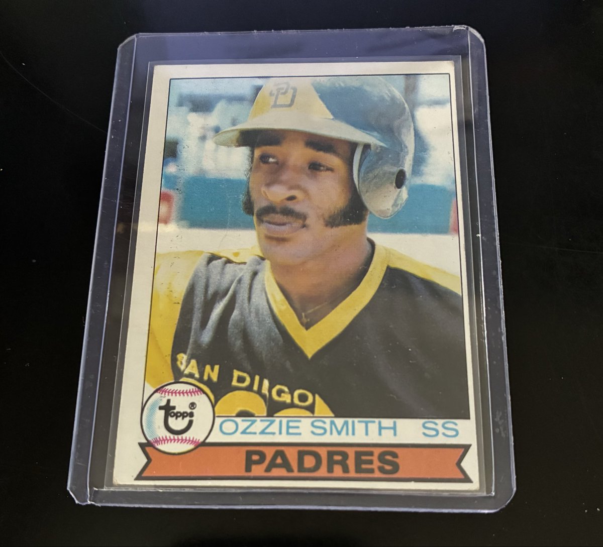 Coach3dReal's tweet photo. Trying to grow my #hobby community here so, every so often, will be doing random giveaways.  
Just need to do the basic follow, like and retweet that everyone seems to do 😉

1st up The Wizard RC - Ozzie Smith.  Free PWE

Drawing Wednesday when @CardsStory starts their thread! https://t.co/M1xSU3A4fi