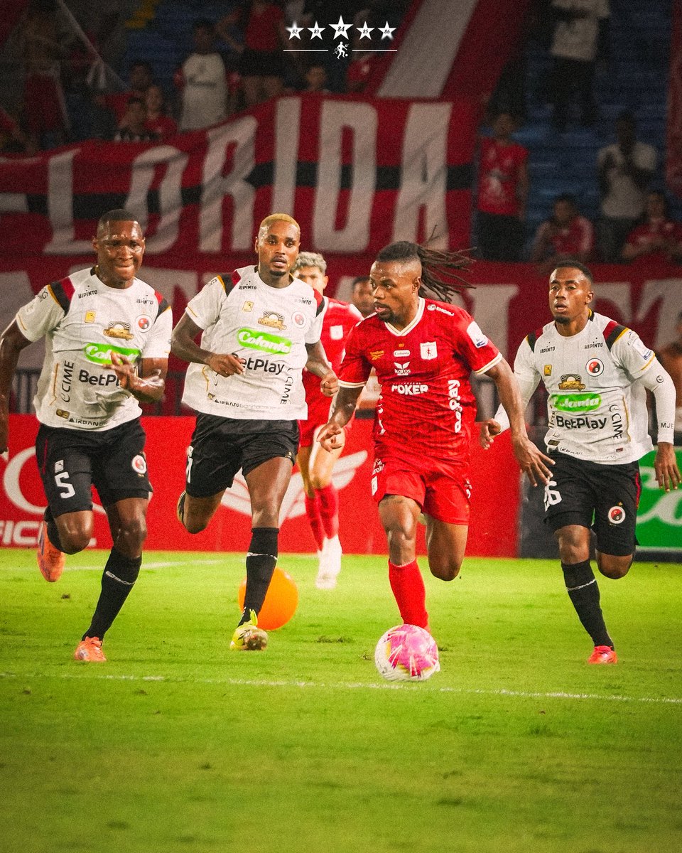 AmericadeCali's tweet photo. 👹❤️‍🔥 No elegimos estos colores, nacimos para llevarlos en el alma y defenderlos toda la vida. ¡América, nuestro amor eterno! 🇦🇹 https://t.co/mCrSAzPqgo