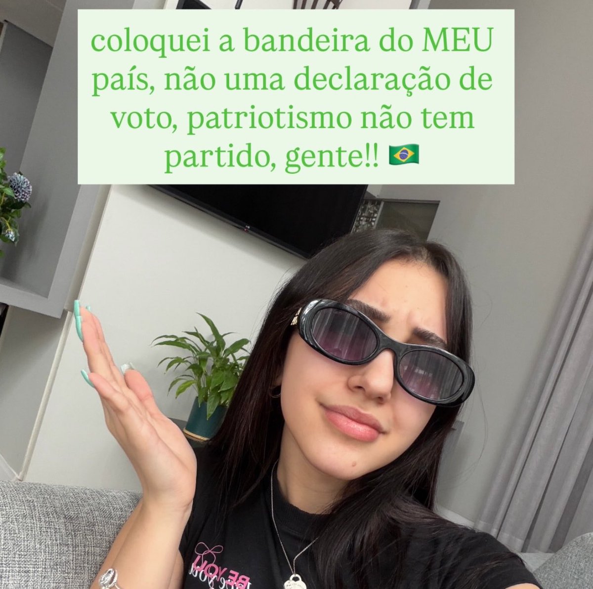 lottiespillss's tweet photo. bel para meninas princesa do povo
luluca passando vergonha de novo https://t.co/GJDaoGq6hu