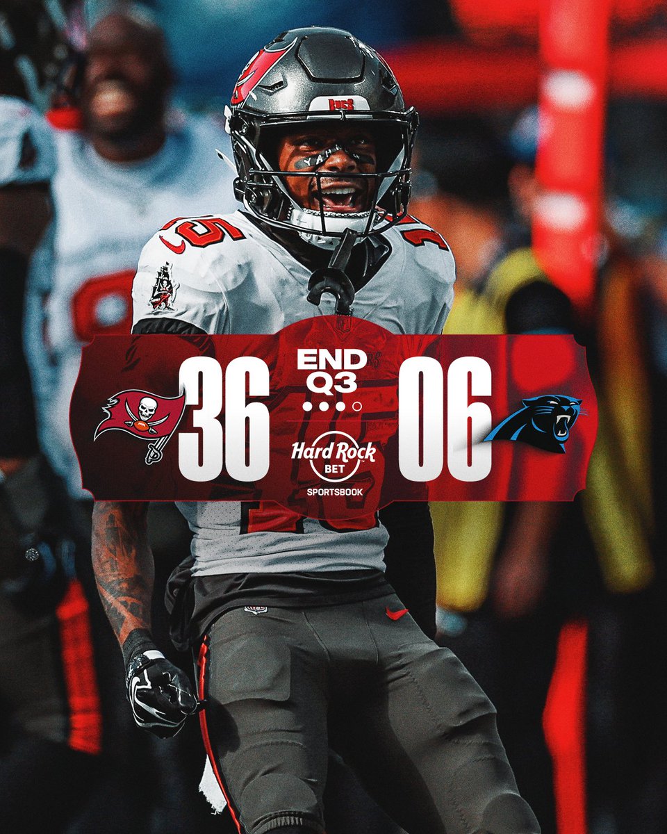 Buccaneers's tweet photo. 1️⃣ to go, Krewe 👏 https://t.co/bH9CkL5TYb