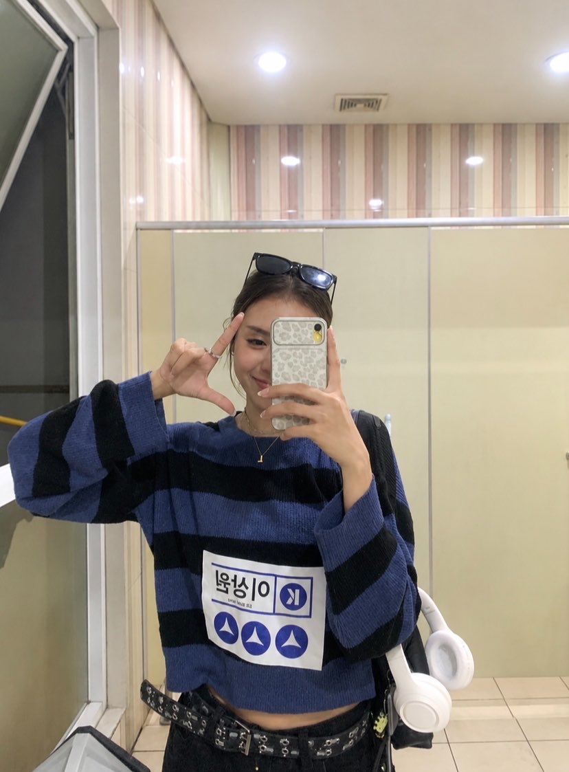 starr_skyyyy's tweet photo. pergi dan pulang dalam keadaan Sangwon No Doubt😃🫠

*jujur hari ini banyak banget drama, gw ampe nyasar di 3 tempat berbeda, sebelum ke event😭* tapi seruuu bangett.. thanks for having me🫶🏻🥹 https://t.co/kPZAzBRVrI