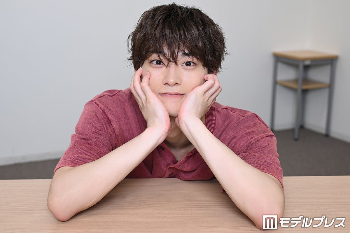 modelpress's tweet photo. きょう10月26日は超特急・アロハの誕生日🎂

パフォーマンスでの圧倒的なカッコよさと
時折見せる無邪気な笑顔のギャップで
ファンを魅了し続けるアロハくん🩵

8号車の皆さん「アロハくんのここが好き！」
リプで教えてください💭 https://t.co/SMQjQJyPMD