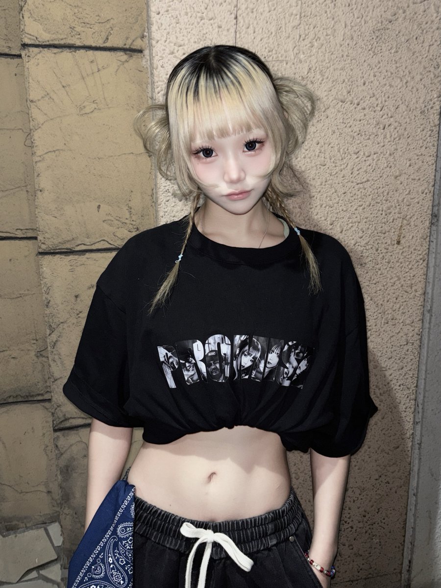lonlium_shina's tweet photo. 君の好きなアイドルです https://t.co/4HklFAhTsm