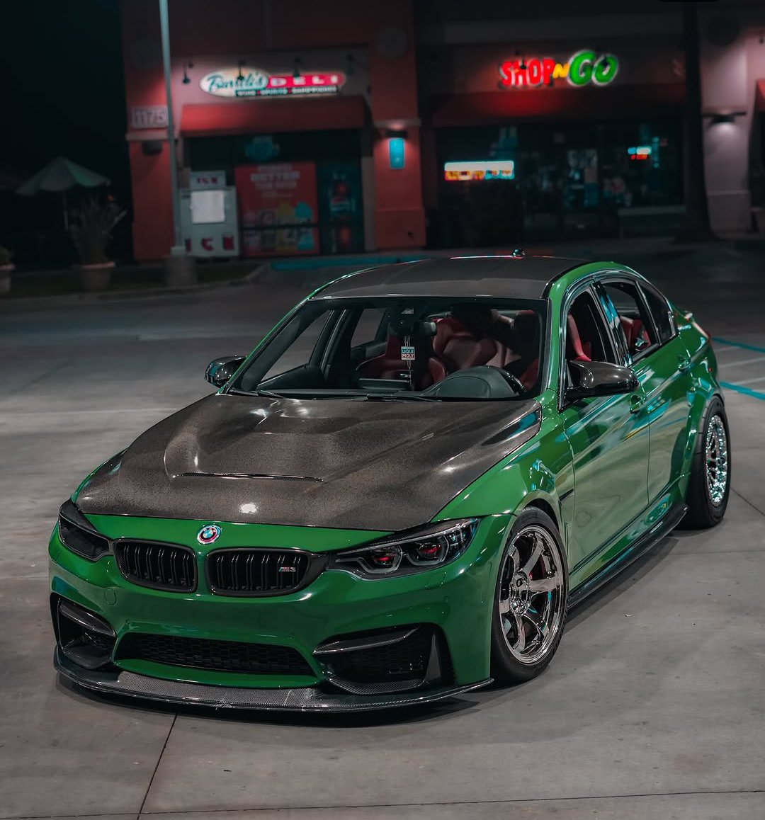 bmwfanworld's tweet photo. BMW M3 G80 💚🖤 https://t.co/FmV4qFRX58