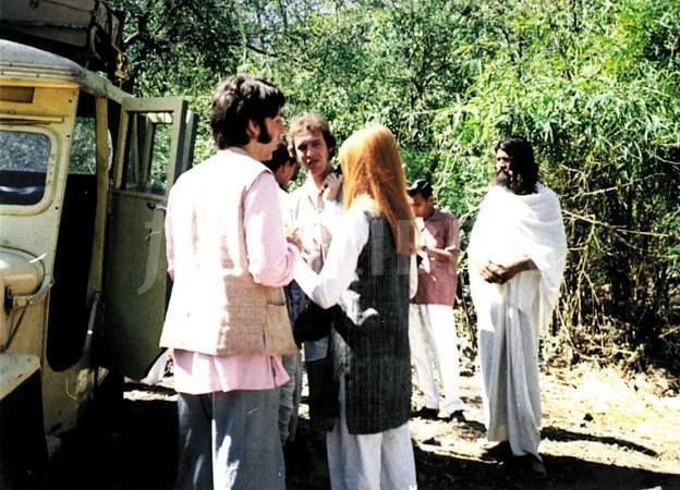 izumiBeatles's tweet photo. THE #BEATLES
#PaulMcCartney #JaneAsher https://t.co/5F6y9PaPms