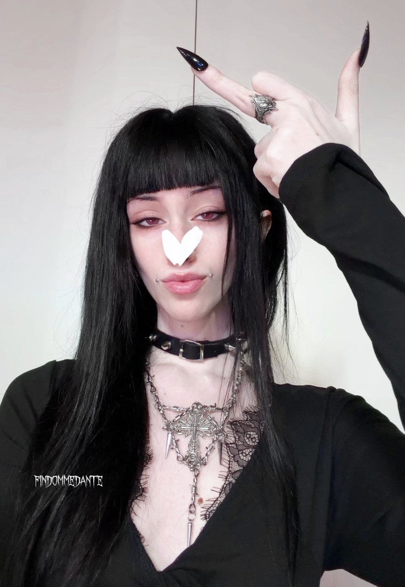 FindommeDante's tweet photo. I wish I had a cock so I could choke who pisses me off with it lol https://t.co/SoaY6KVawf