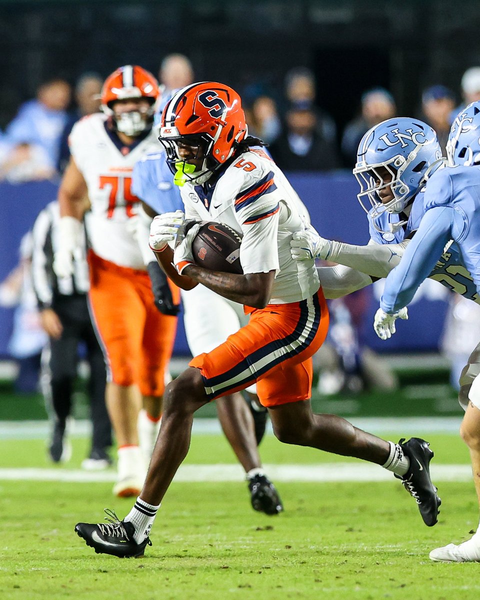 CuseFootball's tweet photo. Future is bright @14gump_ https://t.co/1J4zSCEj5s