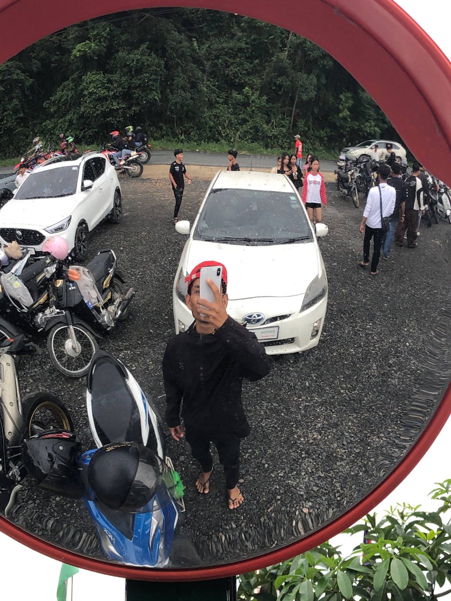 Nha031149's tweet photo. ហាយ https://t.co/hRVS36FXzH