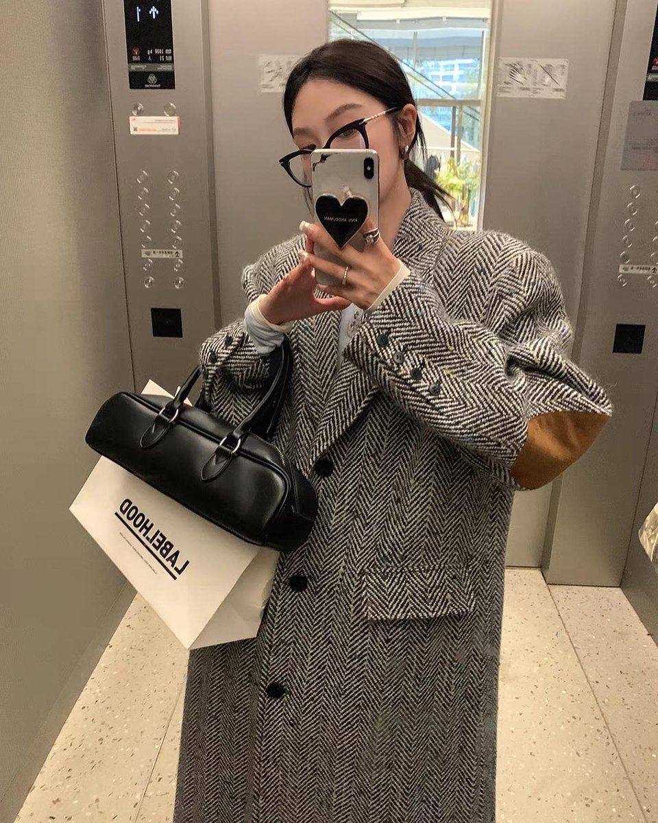 AlbaVerstegui's tweet photo. 夢を追いかけるのに遅すぎるということは絶対にない。みんなはどう感じる？ 🎉
Ygrdx https://t.co/lUpP3quwlY