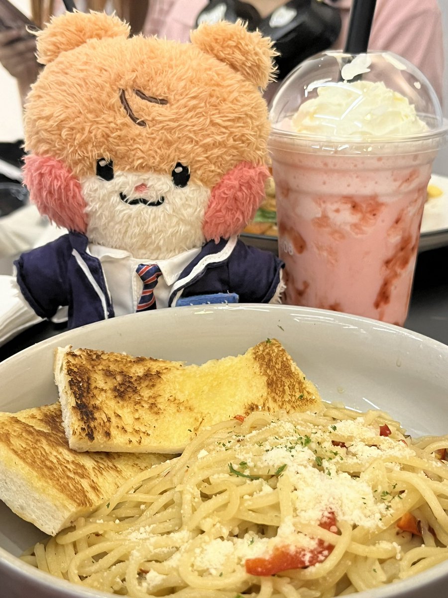 taelsagi's tweet photo. part two LOL https://t.co/JlcpnaJAO8