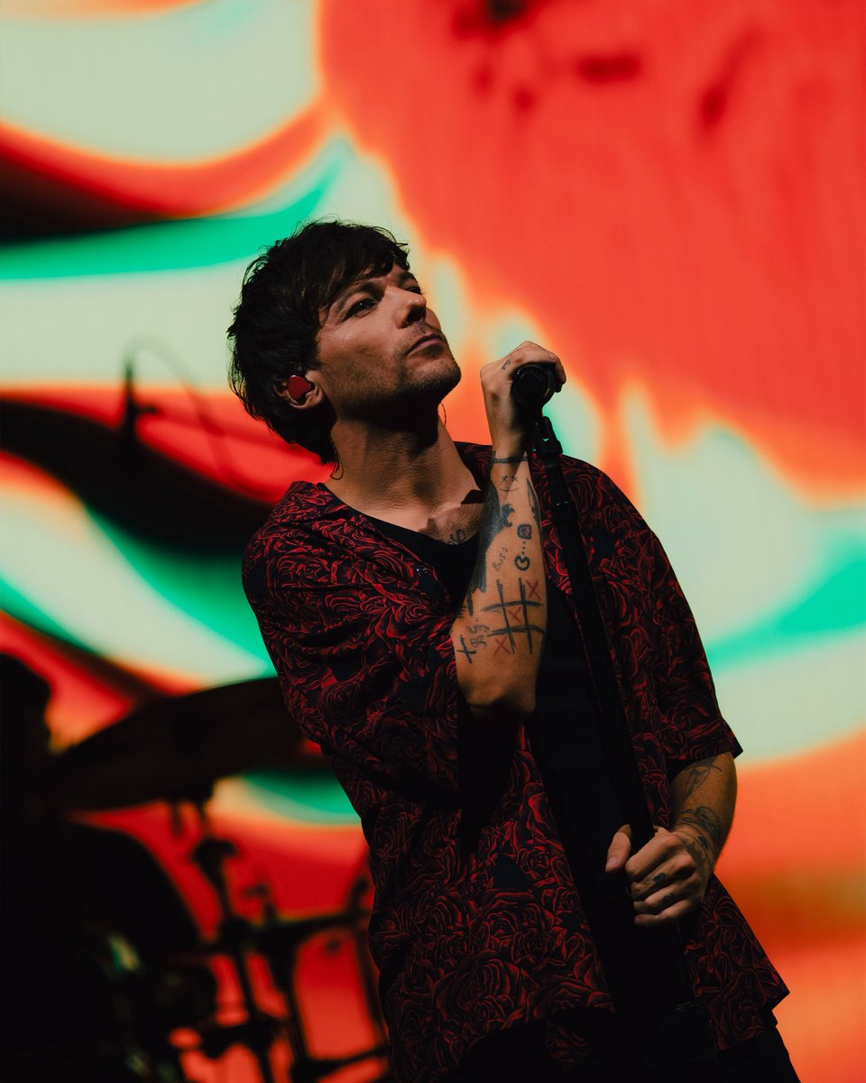 LTHQOfficial's tweet photo. Riverstage, Brisbane, Australia 24.10.26 https://t.co/NAXJL2C2rW