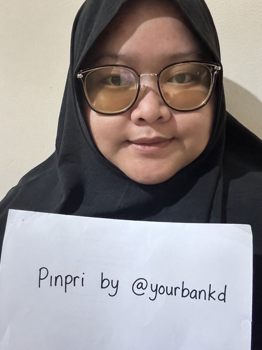 yourbankgg's tweet photo. JULIANTI NUNGGAK HUTANG 1.350.0000 BANYAK ALASAN, SUSAH DIHUBUNGI DAN PLAYING VICTIM +62 877‑8286‑6223
#zonauang #pinpri https://t.co/tslNQsB3EL