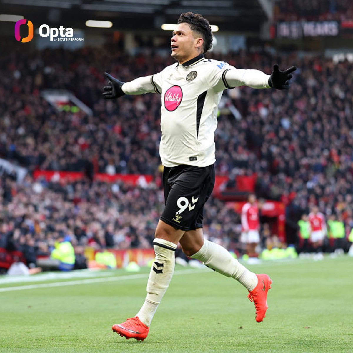 OptaJoe's tweet photo. 3 - This is the third time that Bournemouth gone 3-0 up in a Premier League game at Old Trafford (also in December 2023 and December 2024).

Only Liverpool and Man City have done so as many times in the competition (3).

Dreamers. https://t.co/6EO4byrwCw
