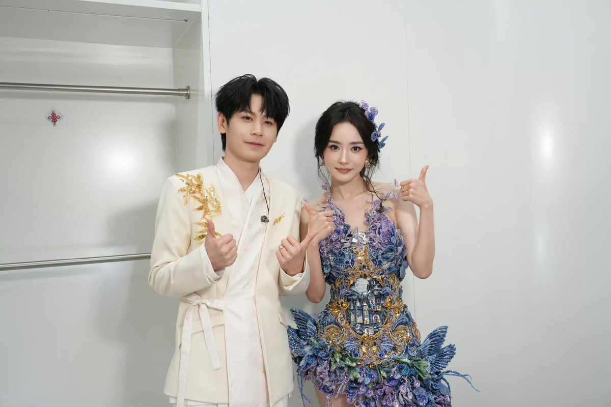 mochinebi's tweet photo. ถ้วยฟุกับหยางมี่ อิเจี้ย https://t.co/TdjcS43jKr