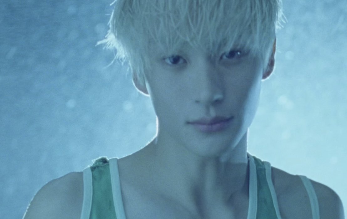 piproys_'s tweet photo. ซีนนี้ใน mv แอนตันโคตรหล่อออ หล่อมากกกกก https://t.co/nxwyXG0Vmi