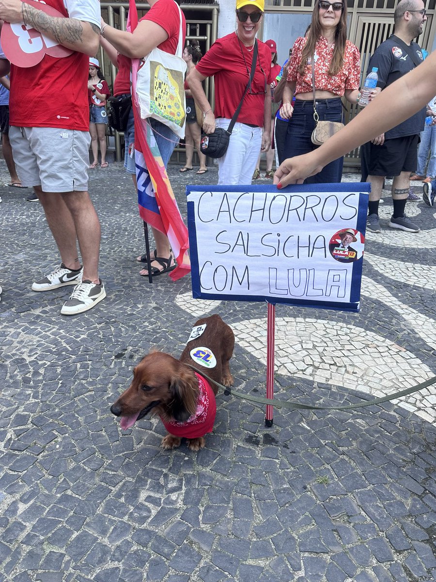 copacabaner's tweet photo. 25 de outubro 2026 📍copacabana https://t.co/GdiK25Nxcu