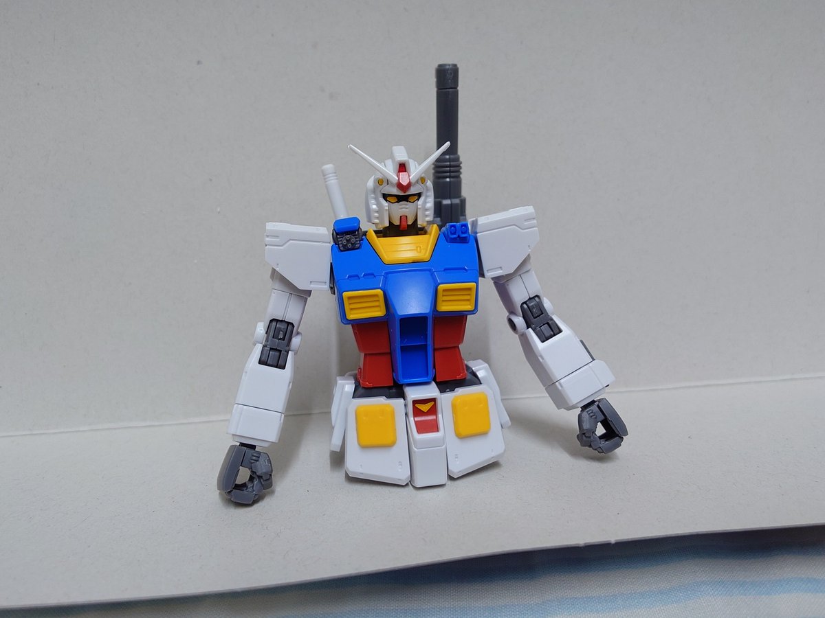 ast541226's tweet photo. オリジンガンダム2個目作ってます。1個目は最初は初期型と中期型のミックスにしましたが結局、中期型にしたので2個目は初期型にします https://t.co/L3xKalEOi8
