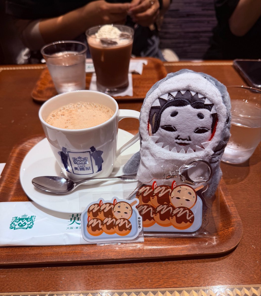 haru_okm2's tweet photo. みんなで大阪楽しかった🫶💜
1部特典は好き滅チェキで嬉しすぎて滅！

#おかめバックトゥーユー https://t.co/68kybTC3fW