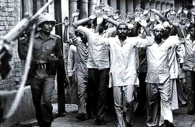 Ramandeepcong's tweet photo. @SaifAhmadSaiif This pic clearly shows who ruled whom 🤣🤣🤣 https://t.co/YqAUNPTLVF