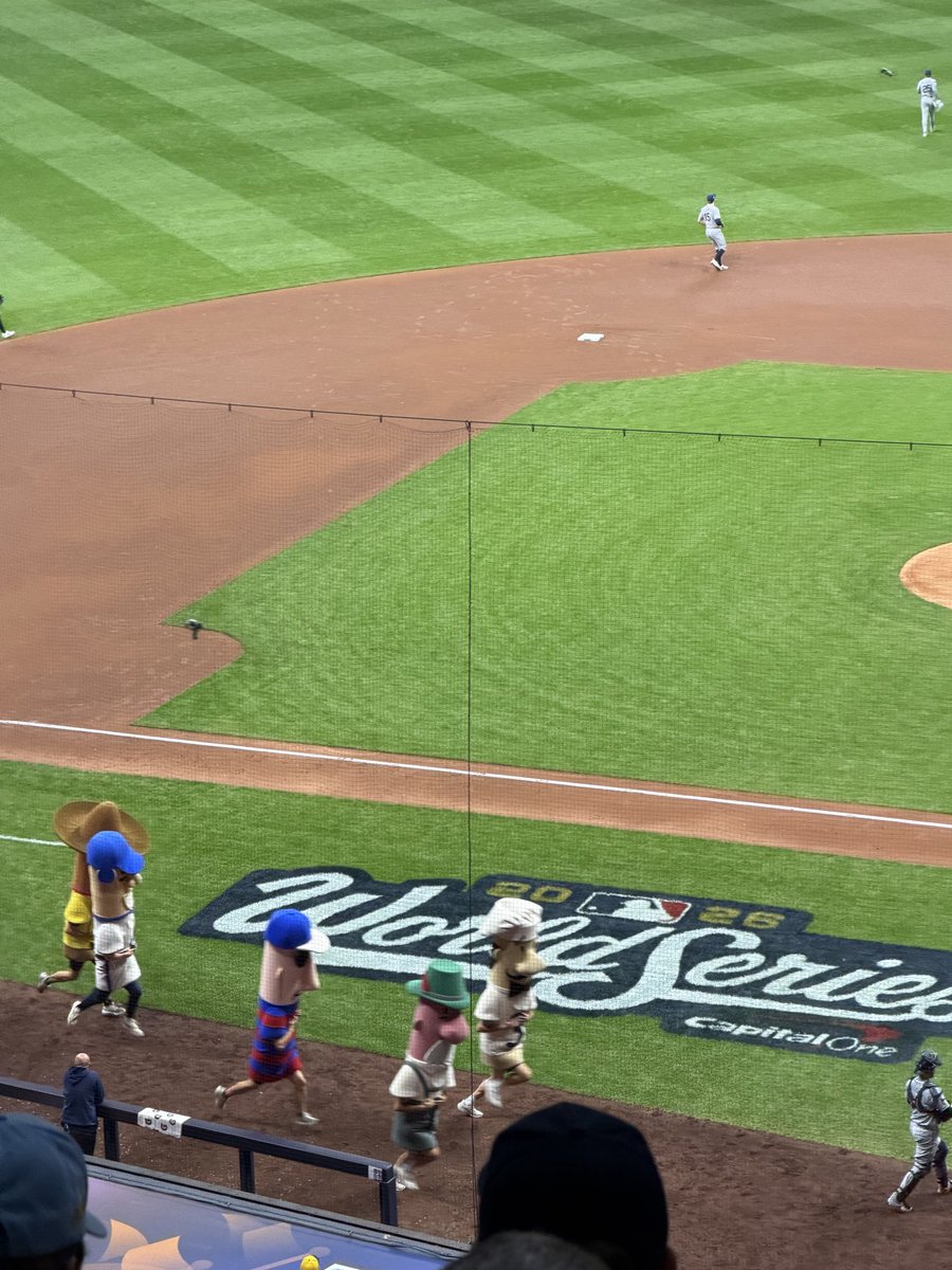 gtmulligan's tweet photo. Great family time and World Series wins in Wisconsin. Onward to DC! Let’s get to work on BAAJA! https://t.co/lGUKThzqTy
