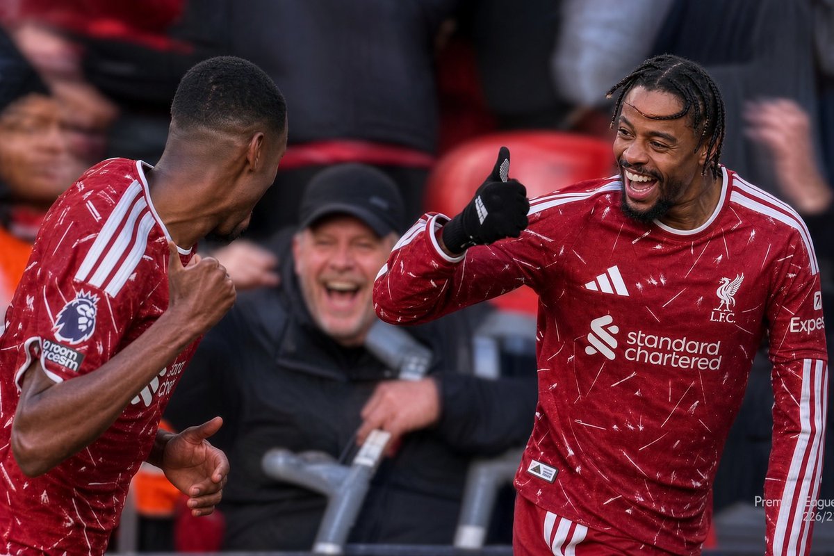 Lfc__Vision's tweet photo. Rivals thought they would be flops 😭👍🏾 https://t.co/LRI9d4syhT