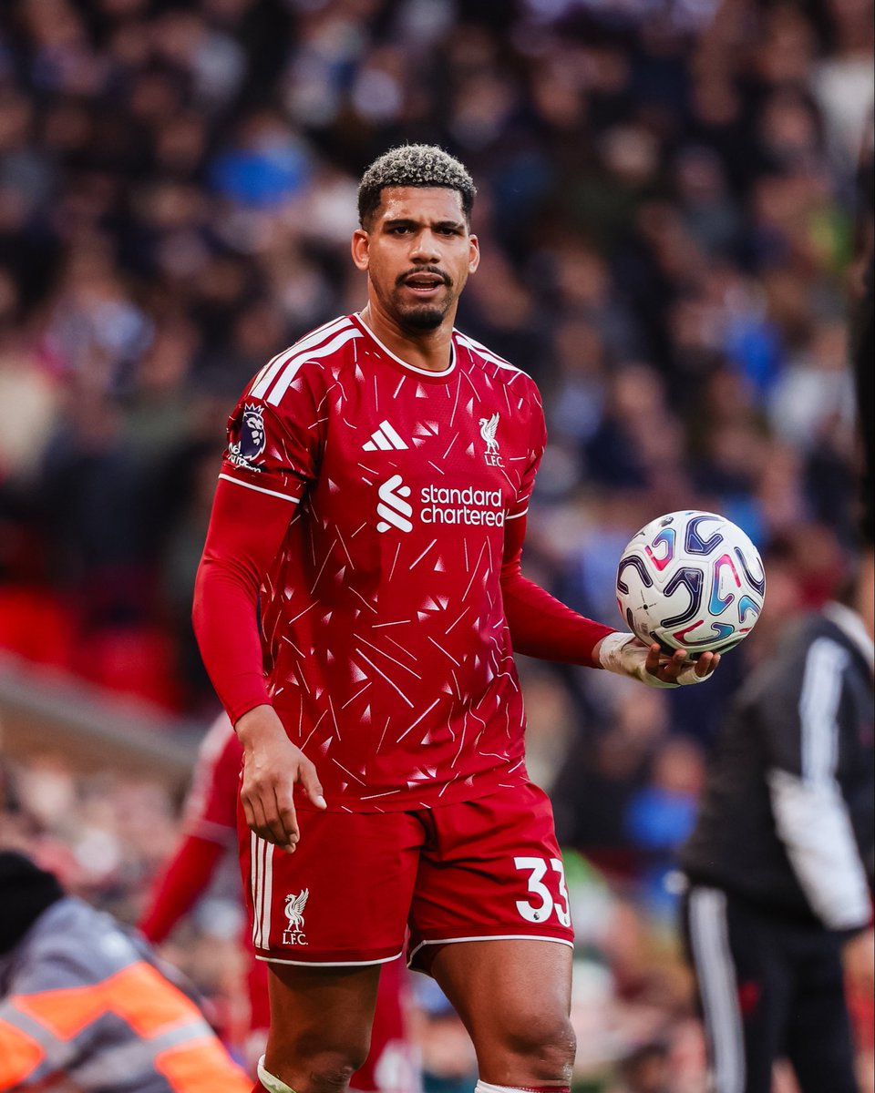 LFCUSA's tweet photo. What a performance from Ronald 😤🇺🇾 https://t.co/zAS3qCb8X7