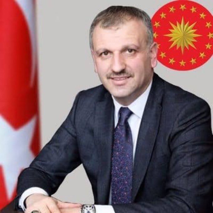 XMUFTUSU's tweet photo. Oktay Saral kimdir ?

Kendi cümlenizle cevaplayınız ? https://t.co/9Js2oQWAwv