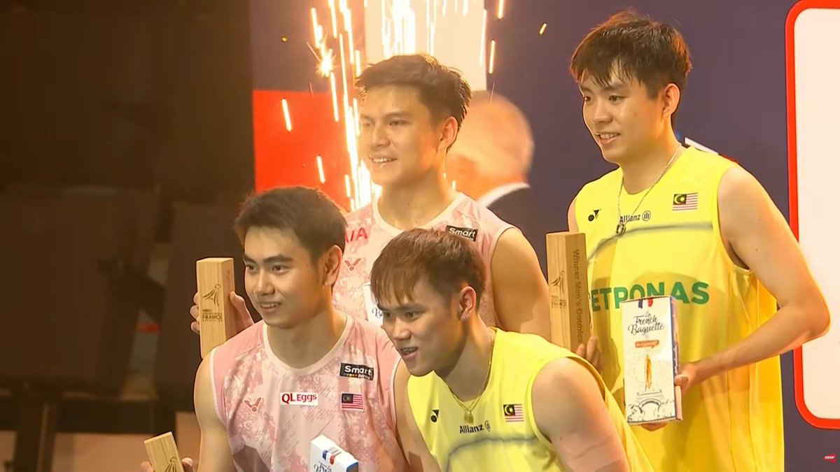 craigansibin's tweet photo. MALAYSIA'S PERFORMANCES IN 2026 🇲🇾🏸
(As of 25 Oct 2026)

A running compilation of Malaysia's achievements in badminton throughout 2026, covering major BWF championships, the BWF World Tour, international circuit tournaments, multi-sport games, junior competitions and para badminton. 🏆

-----------------------------------
BWF TOURNAMENTS (GRADE 1)
-----------------------------------

World Championships
🥈🇮🇳New Delhi: Aaron Chia / Soh Wooi Yik

World Team Championships
(Thomas & Uber Cups)
6th 🇩🇰Horsens: Women's Team
8th 🇩🇰Horsens: Men's Team

---------------------------------
BWF WORLD TOUR (GRADE 2)
---------------------------------

Super 1000
🥇🇮🇩Indonesia Open: Goh Sze Fei / Nur Izzuddin
🥈🇲🇾Malaysia Open: Aaron Chia / Soh Wooi Yik
🥈🏴󠁧󠁢󠁥󠁮󠁧󠁿All England: Aaron Chia / Soh Wooi Yik

Super 750
🥇🇫🇷French Open: Man Wei Chong / Tee Kai Wun🆕
🥇🇩🇰Denmark Open: Pearly Tan / M.Thinaah 
🥈🇫🇷French Open: Goh Sze Fei / Nur Izzuddin🆕
🥈🇫🇷French Open: Pearly Tan / M.Thinaah🆕
🥈🇫🇷French Open: Hoo Pang Ron / Lai Pei Jing🆕
🥈🇩🇰Denmark: Aaron Chia / Soh Wooi Yik 
🥈🇨🇳China Masters: Hoo Pang Ron / Lai Pei Jing

Super 500
🥇🇫🇮Arctic Open: Aaron Tai / Yap Roy King
🥇🇮🇩Indonesia Masters: Goh Sze Fei / Nur Izzuddin
🥇🇮🇩Indonesia Masters: Pearly Tan / M. Thinaah
🥇🇮🇩Indonesia Masters: Chen Tang Jie / Toh Ee Wei
🥈🇲🇾Malaysia Masters: Goh Sze Fei / Nur Izzuddin

Super 300
🥇🇰🇷Korea Masters: Tee Kai Wun / Yap Roy King
🥈🇹🇭Thailand Masters: Goh Jin Wei
🥈🇹🇼Taipei Open: Aaron Chia / Aaron Tai
🥈🇰🇷Korea Masters: Man Wei Chong / Soh Wooi Yik
🥈🇹🇼Taipei Open: Pearly Tan / M. Thinaah

------------------------
BWF TOUR (GRADE 2)
------------------------

Super 100
🥇🇻🇳Vietnam Open: Aidil Sholeh
🥈🇨🇳Baoji Masters: Low Zi Yu / Noraqilah Maisarah

-------------------------------------------
BWF CONTINENTAL CIRCUIT (GRADE 3)
-------------------------------------------

International Challenge
🥇🇸🇬Singapore I: Goh Jin Wei
🥇🇵🇭Philippine: Choong Hon Jian / Wong Vin Sean
🥇🇵🇭Philippine: Goh Boon Zhe / Dania Sofea
🥈🇦🇿Azerbaijan: Cheam June Wei
🥈🇹🇭Phuket: Cheam June Wei
🥈🇲🇾Malaysia: Choong Hon Jian / Wong Vin Sean
🥈🇮🇩Indonesia II: Cheng Su Hui / Chong Jie Yu
🥉🇮🇩Indonesia I: Tan Jia Jie
🥉🇻🇳Vietnam: Kisona Selvaduray
🥉🇦🇿Azerbaijan: Lau Yi Sheng / Lim Tze Jian
🥉🇸🇬Singapore I: Muhd Faiq / Lok Hong Quan
🥉🇹🇭Phuket: Bryan Goonting / Haikal Nazri
🥉🇵🇭Philippine: Muhd Faiq / Lok Hong Quan
🥉🇲🇾Malaysia: Boon Xin Yuan / Lwi Sheng Hao
🥉🇲🇾Malaysia: Goh Boon Zhe / Fazriq Razif
🥉🇨🇲Cameroon: Andy Kok / Lim Yu Sheng
🥉🇦🇺Bendingo: Samuel Lee / 🇦🇺Keith Edison
🥉🇵🇭Philippine: Cheng Su Hui / Chong Jie Yu
🥉🇻🇳Vietnam: Wee Yee Hern / Clarissa San
🥉🇹🇭Phuket: Wee Yee Hern / Vanee Gobi
🥉🇲🇾Malaysia: Lau Yi Sheng / Yap Rui Chen
🥉🇲🇾Malaysia: Lim Ming Hong / 🇺🇸 Stella Pan
🥉🇸🇬Singapore II: Khor Jing Wen / 🇦🇺Teoh Kai Chen

International Series
🥇🇲🇾Malaysia: Razeeq Danial
🥇🇲🇾Malaysia: Lau Yi Sheng / Lee Yi Bo
🥇🇺🇬Uganda: Hafiz Hakimi / Wong Meng Fong
🥇🇲🇾Malaysia: Shazmir Irfan / Genevie Lim
🥇🇪🇪Estonian: Low Zi Yu / Noraqilah Maisarah
🥇🇸🇪Swedish: Loo Bing Kun/ Noraqilah Maisarah
🥇🇺🇬Uganda: Hafiz Hakimi / Lim Xuan
🥈🇸🇮Slovenia: Tan Kean Wei
🥈🇲🇾Malaysia: Muhammad Haziq
🥈🇹🇭Nakhon Sawan: Samuel Lee
🥈🇸🇮Slovenia: Ahmad Redzuan / Isyraf Hafizin
🥈🇲🇾Malaysia: Ahmad Redzuan / Isyraf Hafizin
🥈🇸🇬Singapore: Loo Bing Kun/ Noraqilah Maisarah
🥈🇸🇮Slovenia: Ahmad Redzuan / Teh Si Yan
🥈🇲🇾Malaysia: Lau Yi Sheng / Yap Rui Chen
🥉🇱🇺Luxembourg: Tan Kean Wei
🥉🇲🇾Malaysia: Ayu Fu Sheng
🥉🇸🇮Slovenia: Eng Ler Qi
🥉🇸🇮Slovenia: Damien Ling / Shazmir Irfan
🥉🇲🇾Malaysia: Damien Ling / Shazmir Irfan
🥉🇸🇬Singapore: Tan Zhing Hui / Teoh Mei Xing
🥉🇸🇬Singapore: Loh Ziheng / Nicole Tan
🥉🇱🇺Luxembourg: Shazmir Irfan / Aina Maisarah
🥉🇲🇾Malaysia: Damien Ling / Teh Xin Ying

Future Series
🥇🇸🇰Slovak: Carine Tee
🥇🇸🇰Slovak: Damien Ling / Shazmir Irfan
🥇🇺🇬Kampala: Hafiz Hakimi / Lim Xuan
🥈🇸🇰Slovak: Ahmad Redzuan / Isyraf Hafizin
🥈🇧🇬Bulgarian: Chong Zi Hin / Pang Kai Zhe
🥈🇸🇰Slovak: Tan Xin Yu / Teh Si Yan
🥈🇸🇰Slovak: Ahmad Redzuan / Teh Si Yan
🥉🇮🇸Iceland: Lee Jan Jireh
🥉🇸🇰Slovak: Ayu Fu Sheng
🥉🇸🇰Slovak: Khashah Khairul / Iqbal Yusuf
🥉🇸🇰Slovak: Damien Ling / Teh Xin Ying

------------------------------------
CONTINENTAL CHAMPIONSHIPS
------------------------------------

Asia Team Championships
6th 🇨🇳 Qingdao: Men's Team
8th 🇨🇳 Qingdao: Women's Team

-----------------------
MULTISPORT GAMES
-----------------------

Asian Games
🥉🇯🇵Aichi-Nagoya: Pearly Tan / M. Thinaah

-------------------------------
BWF JUNIOR TOURNAMENT
-------------------------------

World Junior Championships
🥇🇪🇬Cairo: Genevie Liem / Low Zi Yu 

World Junior Team Championships
🥈🇪🇬Cairo: Mixed Team

Asia Junior Championships
🥇🇯🇵Yatsushiro: Ahmad Redzuan / Low Zi Yu
🥉🇯🇵Yatsushiro: Genevie Lim / Low Zi Yu

Junior International Grand Prix
🥈🇮🇩Jaya Raya: Lim Boon Le
🥈🇩🇪German: Ahmad Redzuan / Low Zi Yu
🥉🇳🇱Dutch: Ahmad Redzuan / Low Zi Yu
🥉🇮🇩Jaya Raya: Ungku Ameer / Rachel Tan

Junior International Challenge
🥇🇲🇾Malaysia: Tiew Wei Jie
🥇🇲🇾Malaysia: Ahmad Redzuan / Isyraf Hafizin
🥇🇲🇾Malaysia: Shazmir Irfan / Aina Maisarah
🥈🇲🇾Malaysia: Damien Ling / Shazmir Irfan
🥈🇲🇾Malaysia: Rachel Tan / Teh Xin Ying
🥈🇲🇾Malaysia: Ahmad Redzuan / Teh Si Yan
🥉🇲🇾Malaysia: Lim Boon Le
🥉🇲🇾Malaysia: Louis Lee
🥉🇲🇾Malaysia: Lee Kay Xin
🥉🇲🇾Malaysia: Khashah Khairul / Iqbal Yusuf
🥉🇲🇾Malaysia: Ethan Oh / Wong Meng Fong
🥉🇲🇾Malaysia: Isyraf Hafizin / Joinne Lee

Junior International Series
🥇🇵🇭Philippine U15: Julius Yeo
🥇🇵🇭Philippine: Khashah Khairul / Iqbal Yusuf
🥇🇵🇭Philippine: Leong Hwee Ling / Teoh Min Yi
🥇🇵🇭Philippine U15: Leanne Fong / Liew Xin Yan
🥇🇵🇭Philippine: Khashah Khairul / Aina Maisarah
🥈🇵🇭Philippine: Leong Di Shan
🥈🇵🇭Philippine U15: Lim En Yu
🥈🇵🇭Philippine: Ungku Ameer / Ivan Lim
🥉🇵🇭Philippine U15: Shafiy Rayyan
🥉🇵🇭Philippine U15: Wong Yin Jie
🥉🇵🇭Philippine U15: Leanne Wong
🥉🇵🇭Philippine U15: Cynthia Wong
🥉🇵🇭Philippine: Ethan Oh / Wong Meng Fong
🥉🇵🇭Philippine U15: Lee Zhi Li / Yeoh Zhen Hao
🥉🇵🇭Philippine: Baavanya Arumugam / Wan Zi Qing
🥉🇵🇭Philippine U15: Chuah Tian Ning / Cynthia Ooi
🥉🇵🇭Philippine: Iqbal Yusuf / Leong Hwee Ling
🥉🇵🇭Philippine: Liew Tian Hao / Kiera Wong
🥉🇵🇭Philippine U15: Yeoh Zhen Hao / Lim En Yu

Junior International Tournament
🥇🇹🇭Pathumthani U17: Ng Hao Tong
🥇🇹🇭Pathumthani U17: Jonas C / Khor Chen Feng
🥈🇹🇭Pathumthani U15: Julius Y / Shahadzryl S
🥉🇹🇭Pathumthani U17: Wong Yin Heng
🥉🇹🇭Pathumthani U17: Chong Lee Qian
🥉🇹🇭Pathumthani U15: Julius Yeo
🥉🇹🇭Pathumthani U17: Airulsyam / Nuraminah

-----------------------
PARA BADMINTON
-----------------------

Para Badminton World Championships
🥇🇧🇭Bahrain: Cheah Liek Hou
🥇🇧🇭Bahrain: Cheah Liek Hou / Muhd Faris
🥉🇧🇭Bahrain: Ikhwan Ramli

Asian Para Games 
🥇🇯🇵 Aichi-Nagoya: Cheah Liek Hou / Faris Azri🆕
🥉🇯🇵 Aichi-Nagoya: Cheah Liek Hou🆕
🥉🇯🇵 Aichi-Nagoya: Ikhwan Ramli/Azwan Noorlan🆕

BWF Para Badminton International Level 1
🥇🇪🇸Spanish I: Cheah Liek Hou
🥇🇪🇸Spanish I: Cheah Liek Hou / 🇧🇷 Y.Rodrigues

BWF Para Badminton International Level 2
🥇🇫🇷French: Cheah Liek Hou
🥇🇫🇷French: Ikhwan Ramli
🥇🇯🇵Japan: Cheah Liek Hou
🥇🇫🇷French: Cheah Liek Hou / Faris Azri
🥇🇯🇵Japan: Cheah Liek Hou / Faris Azri
🥇🇯🇵Japan: Ikhwan Ramli / 🇵🇪 Pilar Jauregui
🥈🇯🇵Japan: Ikhwan Ramli
🥈🇯🇵Japan: Ikhwan Ramli / Azwan Noorlan
🥈🇯🇵Japan: Azmi Amin / Nurzammiezatul Syafiqqah
🥉🇯🇵Japan: Azwan Noorlan
🥉🇯🇵Japan: Siti Maisarah Mat Lawani
🥉🇫🇷French: Ikhwan Ramli / Azwan Noorlan

📌 Feel free to share, but please credit if you use this compilation. Compiling these results takes considerable time and effort. 🙏

#BadmintonMalaysia #FrenchOpen2026 #AsianParaGames2026