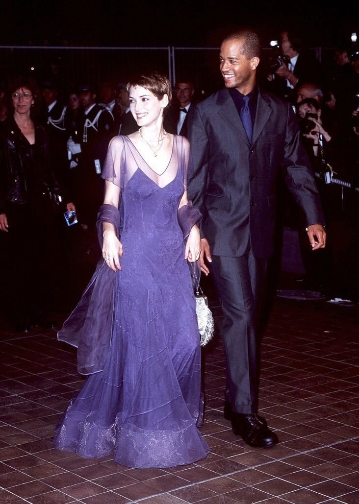 milenaryderz's tweet photo. looks favoritos da winona 🖤
#WinonaWeekWRBR https://t.co/Y1C1jbAxad