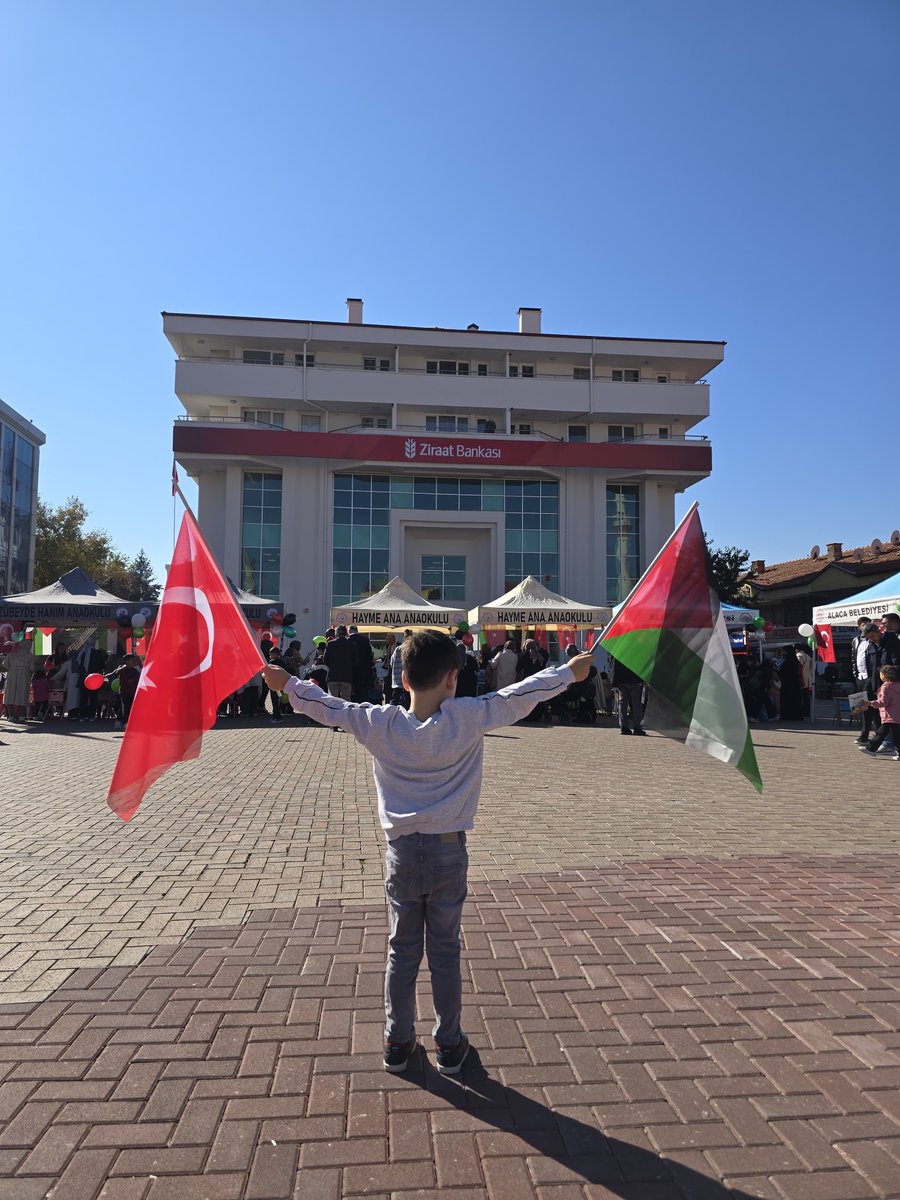AlacaMem's tweet photo. #Çedes projesi kapsamında Müdürlüğümüz, Gençlik ve Spor İlçe Müdürlüğü, Alaca Müftülüğümüz ve İlçemiz Zübeyde Hanım , Haymeana ve Özel Güneş Anaokullarımızın düzenlediği "Gazze İçin Tek Yürek "

@tcmeb
@Yusuf__Tekin
@corummilliegitim
@cemilcaglar71 
@emirsahin6133 https://t.co/V2YuQ3HWR6