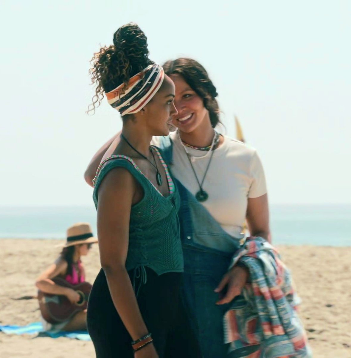 iheldontoyou's tweet photo. Lucy: that sounds fun
Nyla: really?
Lucy: i mean for avery, you're gonna hate it
Nyla: yeah, i am

The flirting omg okay yes I'm on board with this ship sign me uupppppppp #TheRookie 8x07 https://t.co/2GjNfl4tg7