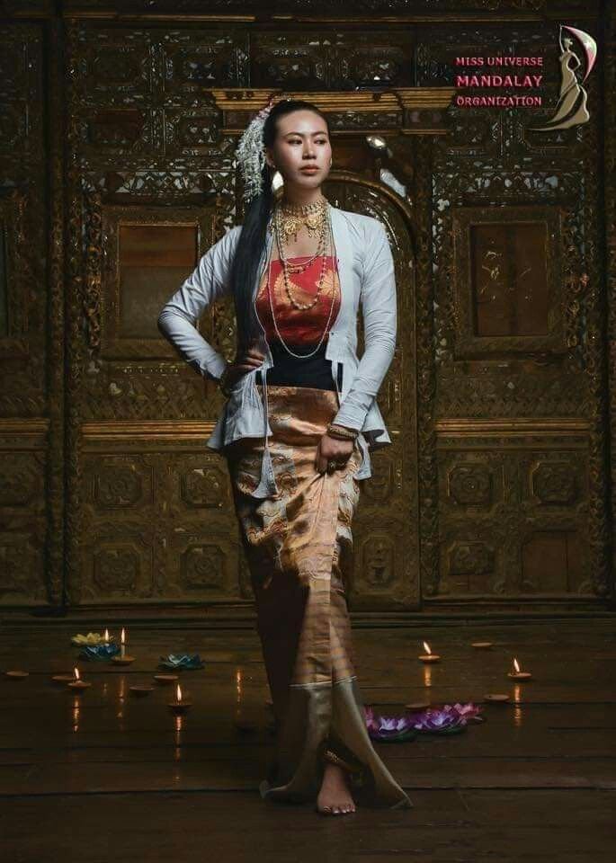 LinMeiXingLinM1's tweet photo. A culture that deserves to be seen, a heritage that deserves to be respected. 🇲🇲👑

CULTURAL HERITAGE RECOGNITION 

#RecognizeMyanmarCulturalHeritage 
#CulturalCreditMatters 
#ScarletHeartTH https://t.co/ehENheUuOc