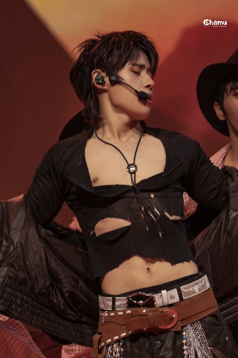 chamukei921's tweet photo. 20261025 Too hot to handle🥵

REFLEXION FOREVER
#LYKNReflexionConcertD3
#nnutdan @nnutdan https://t.co/uxJAExHtDD