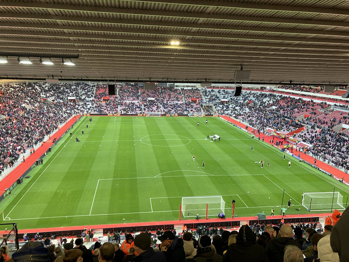 LUSCExec's tweet photo. Today’s view at the Stadium of Light (Sunderland not Benfica lol)
C’mon Leeds!
#lufc https://t.co/6A5BnMmZwy
