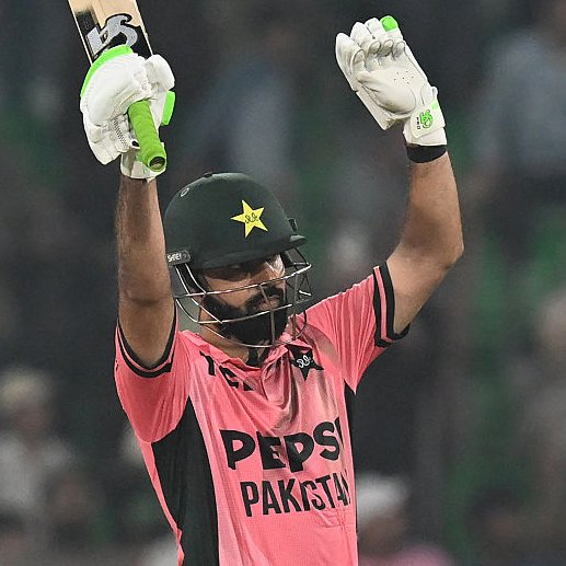 sportsgullycric's tweet photo. Most Runs in an ODI Inns (By position):

1 - Martin Guptill 🇳🇿 (237*)
2 - Rohit Sharma 🇮🇳 (264)
3 - Charles Coventry 🇿🇼 (194*)
4 - Harry Brook 🏴󠁧󠁢󠁥󠁮󠁧󠁿 (202)
5 - Heinrich Klaasen 🇿🇦 (174)
6 - Glenn Maxwell 🇦🇺 (201*)
7 - Luke Ronchi 🇳🇿 (170*)
8 - Shadab Khan 🇵🇰 (113*) ✅
9 - Andre Russell 🏝️ (92*) 
10 - Ravi Rampaul 🏝️ (86*)
11 - Mohammad Amir 🇵🇰 (58)

#PAKvENG