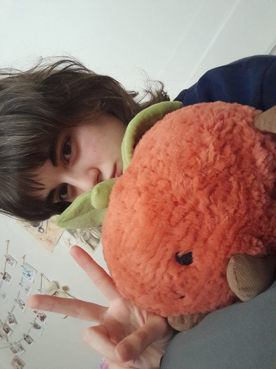 ejmaicenita tweet picture