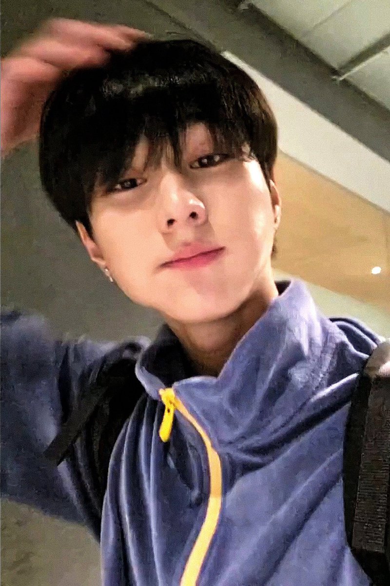 jungwon_mine's tweet photo. boyfriend https://t.co/72gDN8qHj5