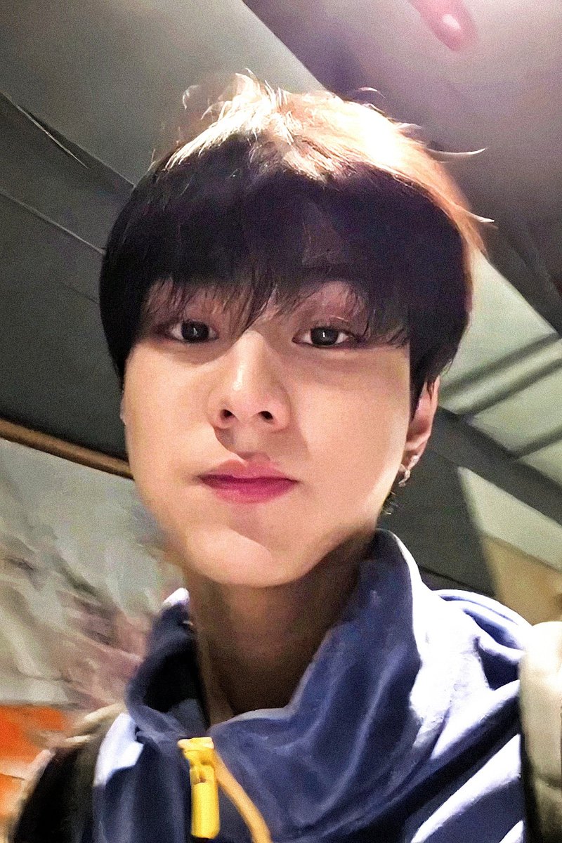 jungwon_mine's tweet photo. boyfriend https://t.co/72gDN8qHj5