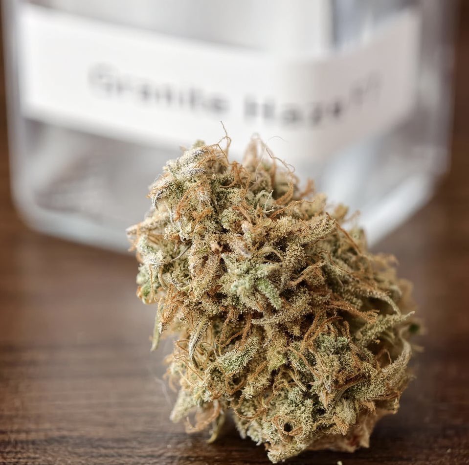 buckeyefarmsla1's tweet photo. Frosted Cherry 🍒 

#drugtwt #weedporn #weedtwt #stonerlife #stonertwt https://t.co/V5D5zPWl0N