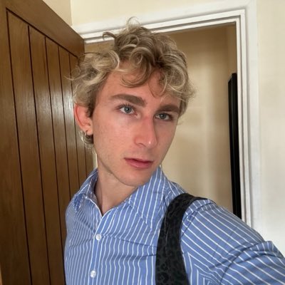 aelmnx's tweet photo. #NuevaFotoDePerfil https://t.co/Ybh8x4n0bf
