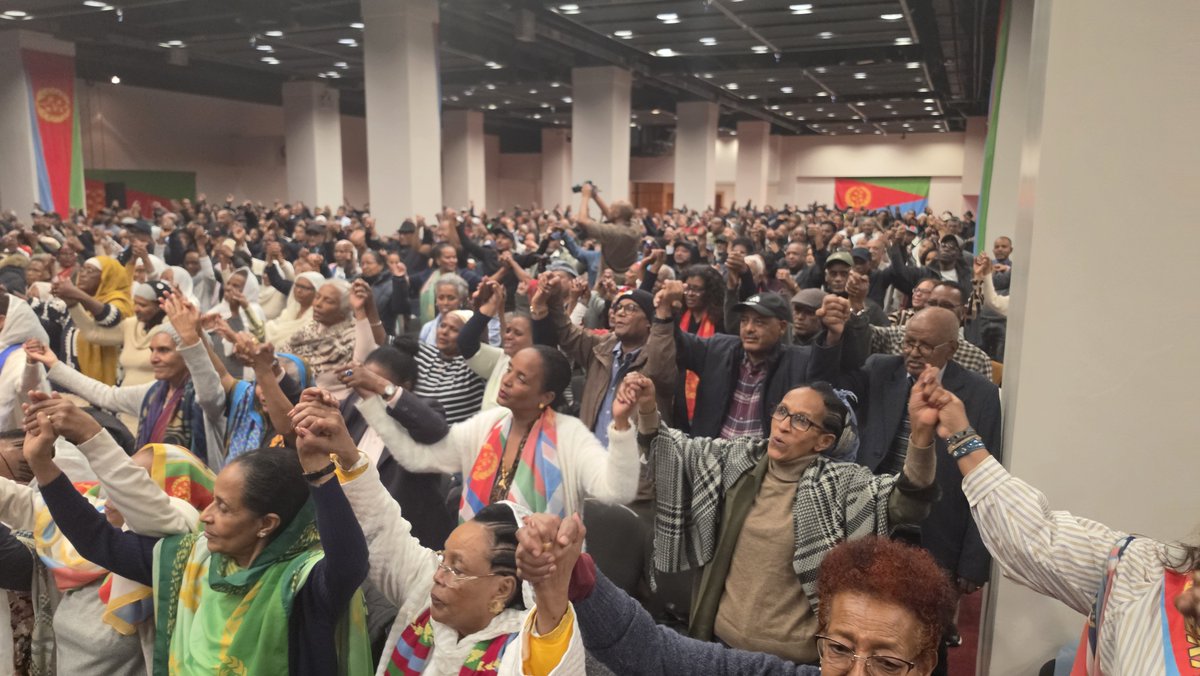 SirakBahlbi's tweet photo. #Eritreans in London are kicking-off their Mekete Seminar now! The patriotic atmosphere is palpable. #EritreaforEeitreans  @PNetabay https://t.co/NImi8UV6hr