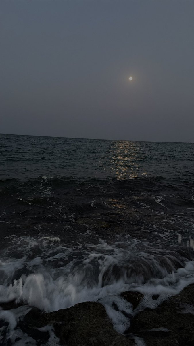 uiii_10x's tweet photo. أحببببك يالبحر https://t.co/z6UiLqbtw8